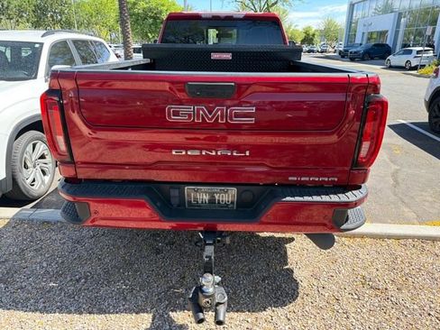 Used 2021 GMC Sierra 3500 Denali image 4