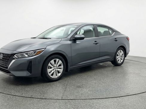 Used 2025 Nissan Sentra S FWD image 3