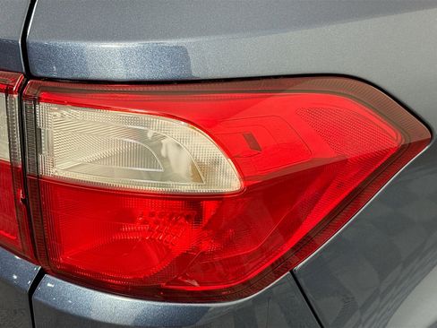 Used 2021 Ford EcoSport S image 32