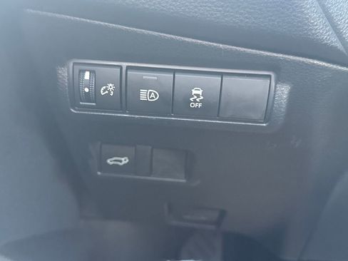 New 2026 Toyota Corolla Cross XLE image 30