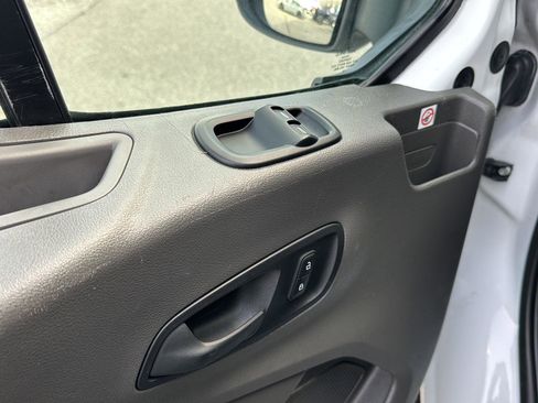 Used 2021 Ford Transit 350 XLT image 24