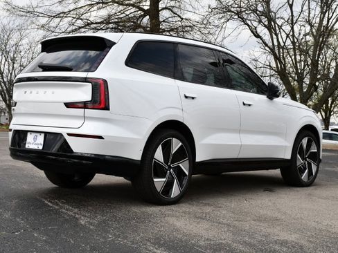 New 2025 Volvo EX90 Plus image 7