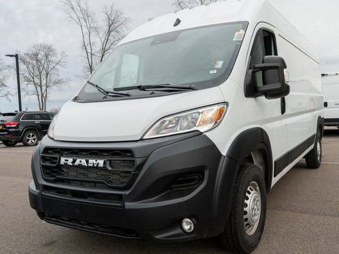New 2026 RAM ProMaster 2500 w/ Premium Convenience Group image 2