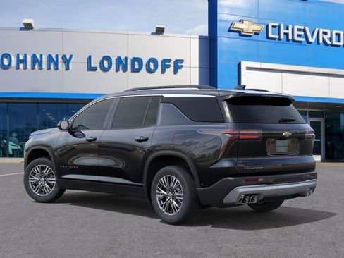 New 2026 Chevrolet Traverse LT w/ Driver Confidence Package FWD image 3