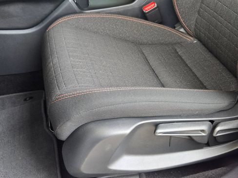 Certified 2025 Honda HR-V Sport image 13