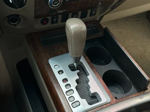 Used 2008 Nissan Titan LE image 18