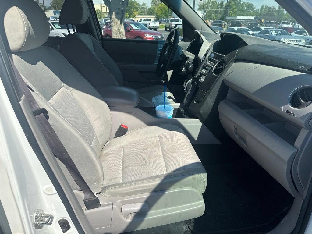 Used 2013 Honda Pilot LX image 16