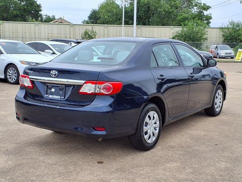 Used 2013 Toyota Corolla L FWD image 4