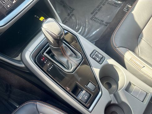 Certified 2025 Subaru Crosstrek 2.5i Limited w/ Popular Package #3A image 27