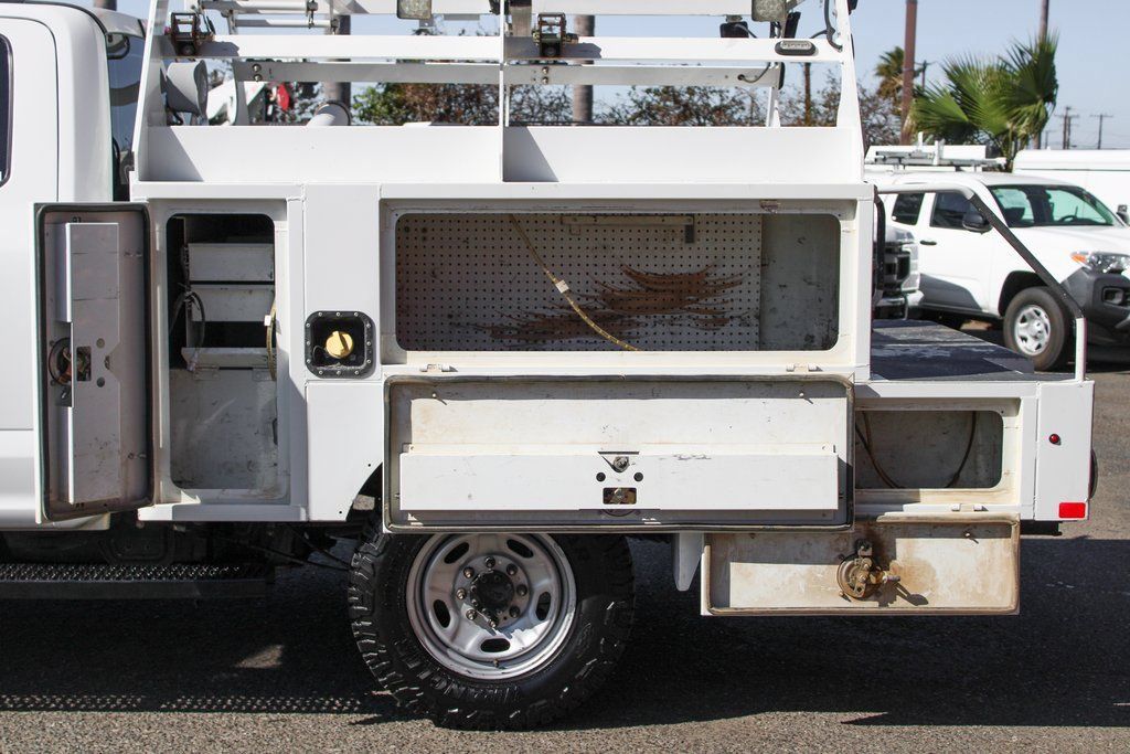 Used 2017 Ford F250 XL w/ Power Equipment Group AWD/4WD image 5