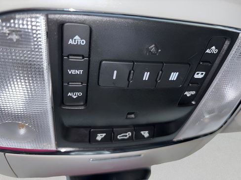 Used 2019 Jeep Grand Cherokee Summit w/ Platinum Series Group AWD/4WD image 34