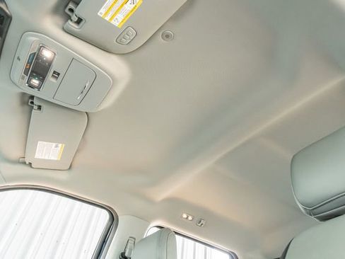 Used 2022 Ford F150 Lariat image 21