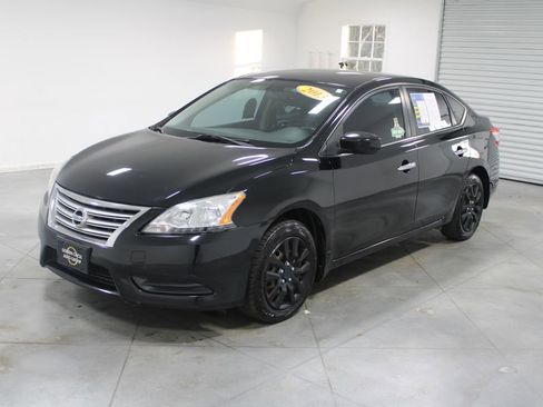 Used 2013 Nissan Sentra SV w/ Driver Pkg image 4