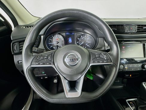 Used 2019 Nissan Rogue Sport S w/ Appearance Package image 11