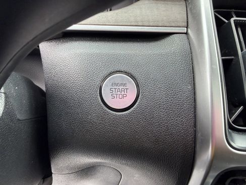 Used 2022 Kia Sorento X-Line EX image 19