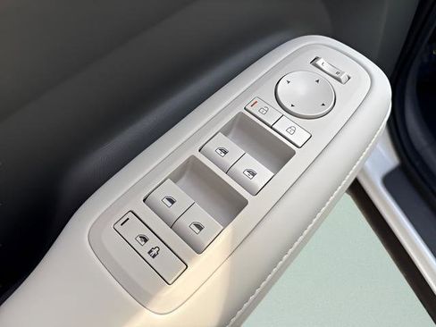 New 2026 Hyundai Santa Fe SEL image 14