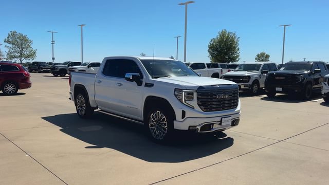 Used 2023 GMC Sierra 1500 Denali Ultimate AWD/4WD image 3