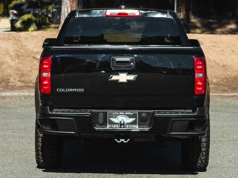 Used 2019 Chevrolet Colorado LT image 11