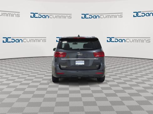 Used 2020 Kia Sedona EX FWD image 7