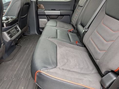 Used 2023 Ford F250 Lariat w/ Lariat Ultimate Package AWD/4WD image 30