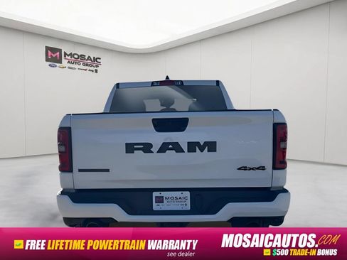 New 2026 RAM 1500 Big Horn AWD/4WD image 5