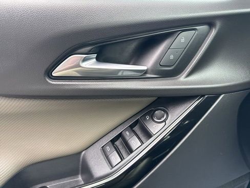 Certified 2025 Chevrolet Equinox LT w/ Convenience Package II image 21