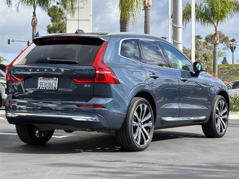 Certified 2023 Volvo XC60 B5 Ultimate w/ Climate Package image 5