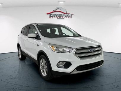 Used 2019 Ford Escape SE