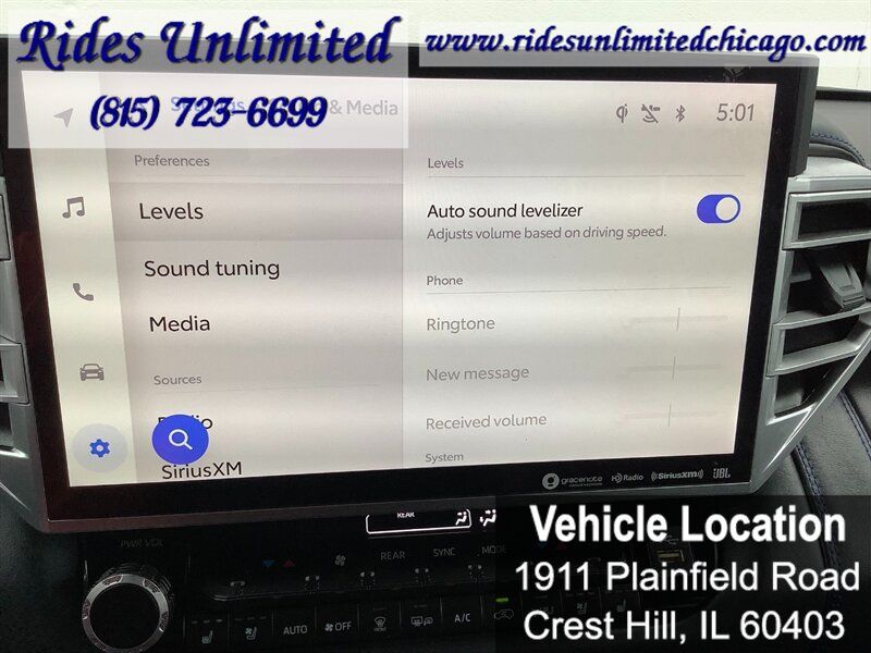 Used 2023 Toyota Sequoia Platinum AWD/4WD image 7
