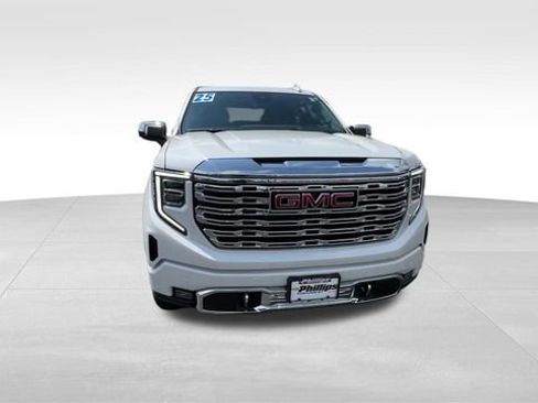 Certified 2025 GMC Sierra 1500 Denali w/ Denali Reserve Package AWD/4WD image 10