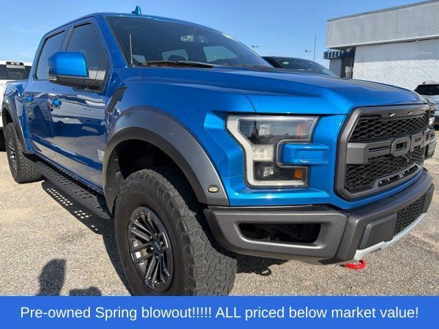 Used 2019 Ford F150 Raptor w/ Equipment Group 802A Luxury AWD/4WD image 10
