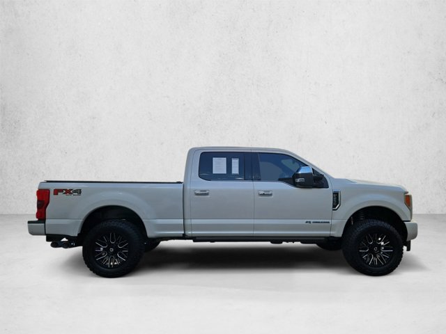 Used 2017 Ford F250 Platinum w/ FX4 Off-Road Package AWD/4WD image 4