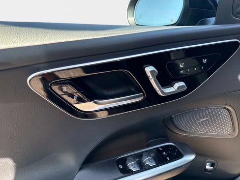 New 2026 Mercedes-Benz C 300 Sedan image 17