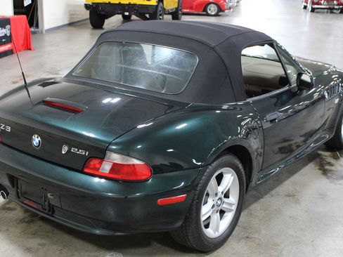 Used 2001 BMW Z3 2.5i RWD image 34