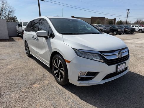 Used 2020 Honda Odyssey Elite image 9