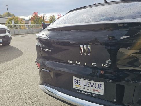 Used 2025 Buick Envista Avenir image 14