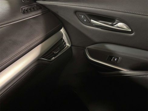 Used 2023 Cadillac XT4 Premium Luxury image 26
