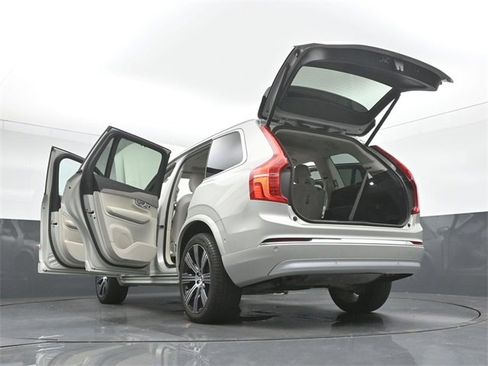 Used 2022 Volvo XC90 T6 Inscription w/ Advanced Package image 57