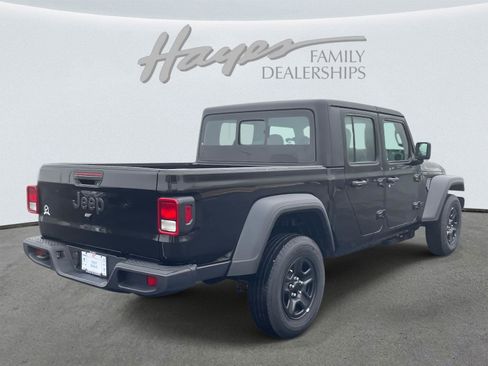 New 2026 Jeep Gladiator Sport image 16