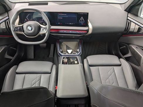 Used 2025 BMW X3 xDrive30i w/ Premium Package image 19