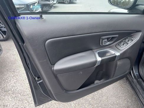 Used 2013 Volvo XC90 3.2 image 19