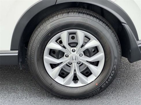 Used 2025 Honda CR-V LX image 5