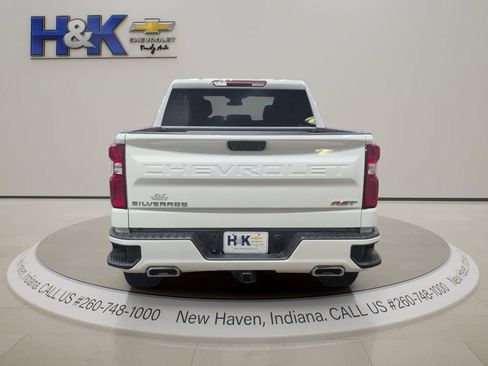 Used 2025 Chevrolet Silverado 1500 RST AWD/4WD image 5