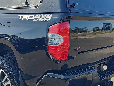 Used 2019 Toyota Tundra SR5 image 37