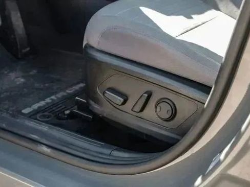 Used 2024 Hyundai Santa Cruz SEL image 46