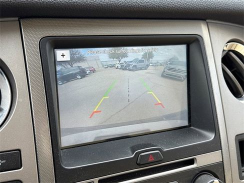 Used 2017 Ford Expedition EL XLT w/ Equipment Group 202A image 22