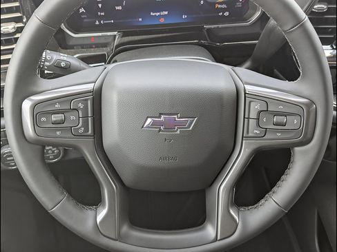 New 2026 Chevrolet Silverado 2500 ZR2 AWD/4WD image 22