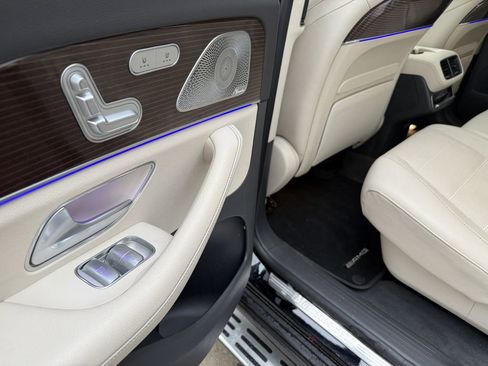 Used 2020 Mercedes-Benz GLS 580 4MATIC image 65