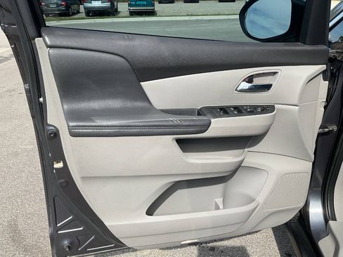 Used 2016 Honda Odyssey EX-L image 29