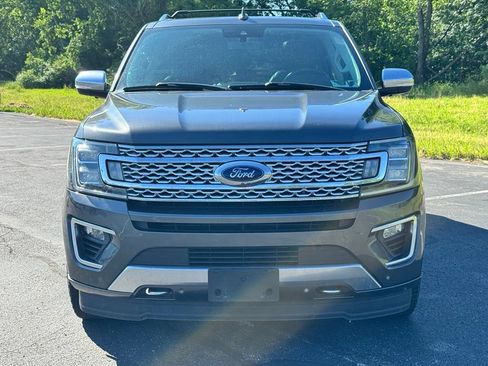 Used 2018 Ford Expedition Max Platinum AWD/4WD image 2